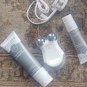 NuFace Mini is a FDA-cleared, handheld facial